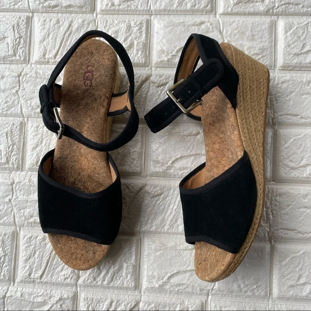 UGG maybell wedge